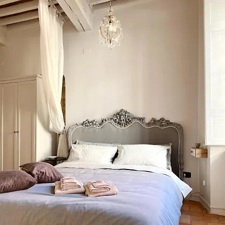 Lovely Nest In Centro דירה *