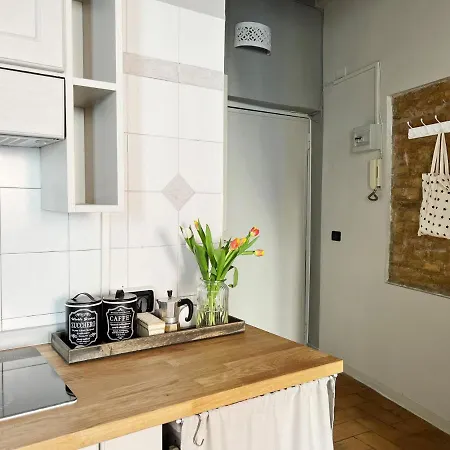 Lovely Nest In Centro * פארמה